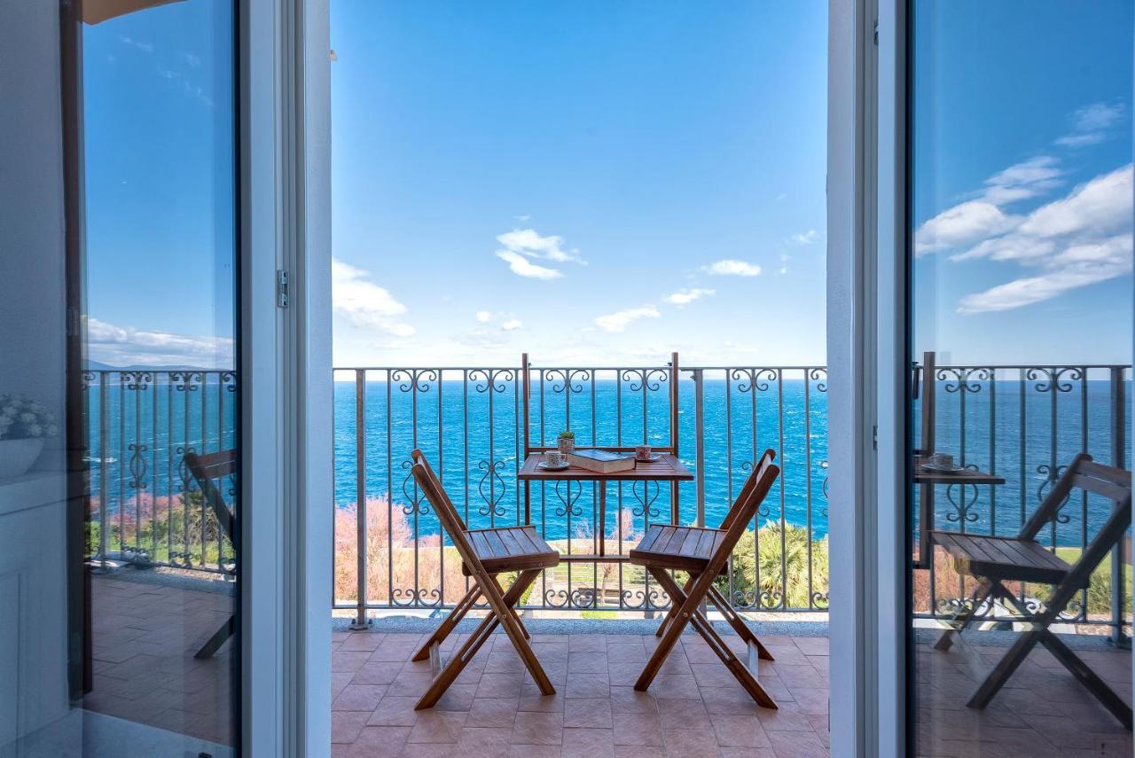 “Cielo E Mare”, Casetta Nel Cuore Del Borgo Antico / “Sky & Sea”, Charming In The Heart Of Old Village Castelsardo Eksteriør billede