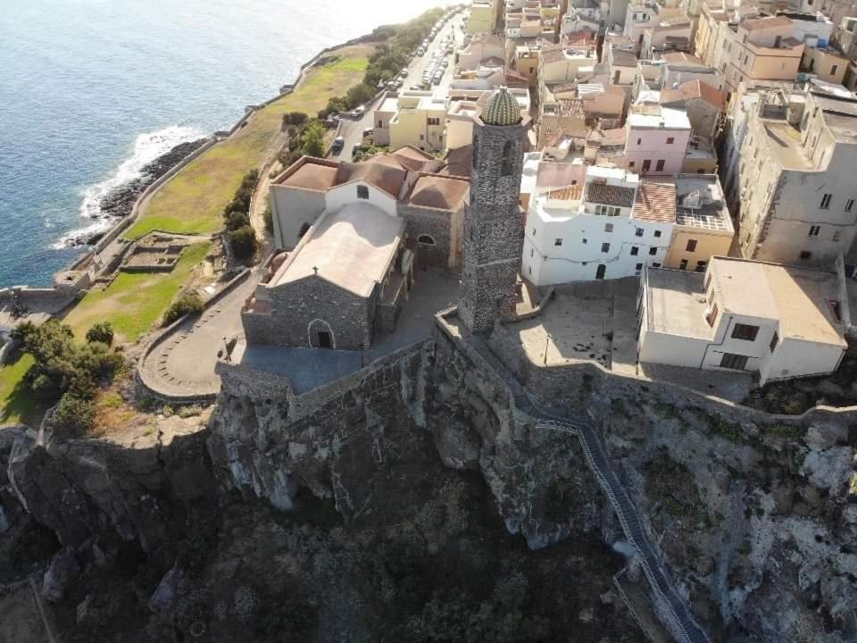 “Cielo E Mare”, Casetta Nel Cuore Del Borgo Antico / “Sky & Sea”, Charming In The Heart Of Old Village Castelsardo Eksteriør billede