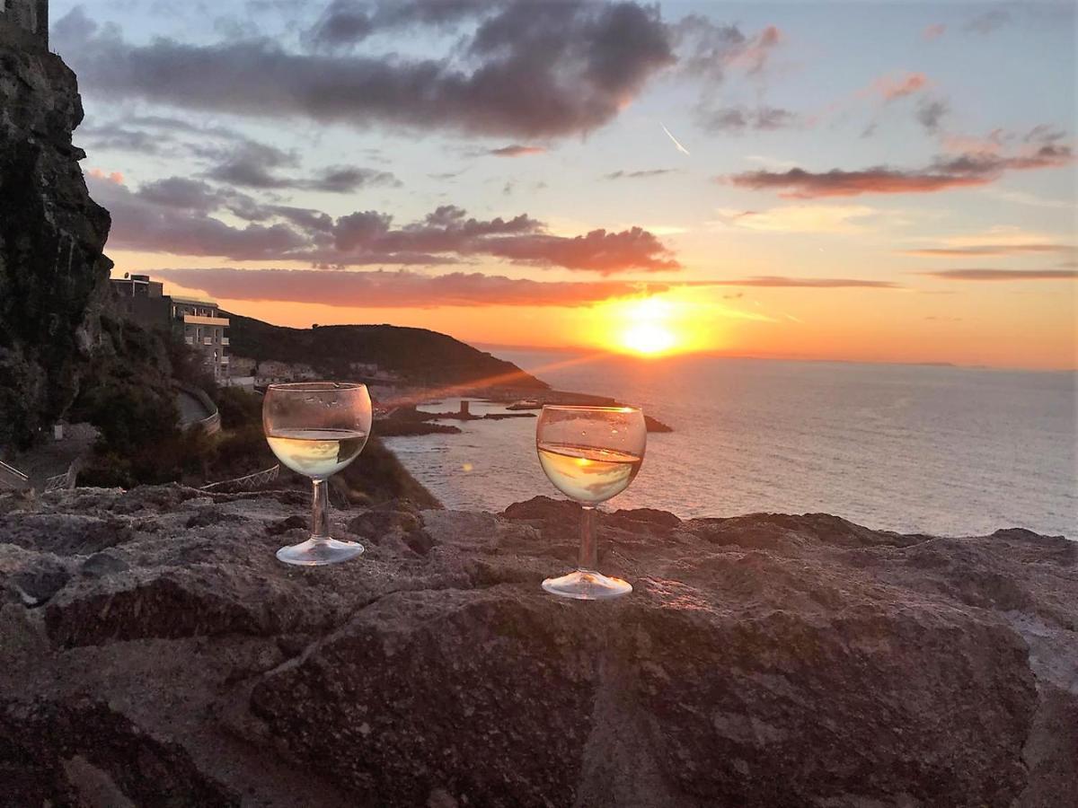 “Cielo E Mare”, Casetta Nel Cuore Del Borgo Antico / “Sky & Sea”, Charming In The Heart Of Old Village Castelsardo Eksteriør billede