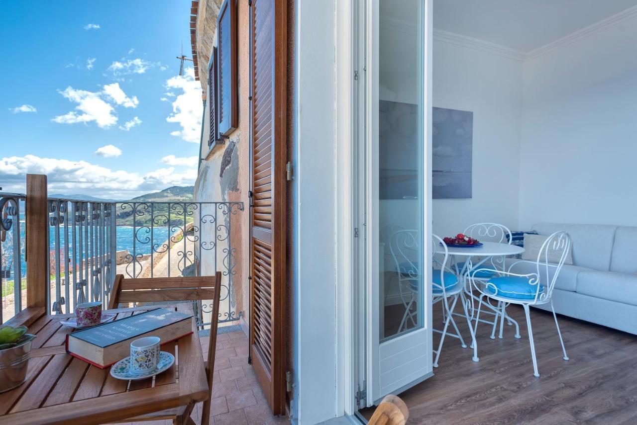 “Cielo E Mare”, Casetta Nel Cuore Del Borgo Antico / “Sky & Sea”, Charming In The Heart Of Old Village Castelsardo Eksteriør billede