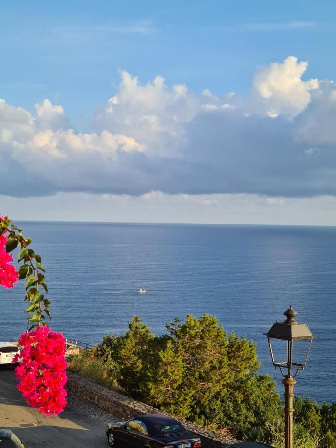 “Cielo E Mare”, Casetta Nel Cuore Del Borgo Antico / “Sky & Sea”, Charming In The Heart Of Old Village Castelsardo Eksteriør billede