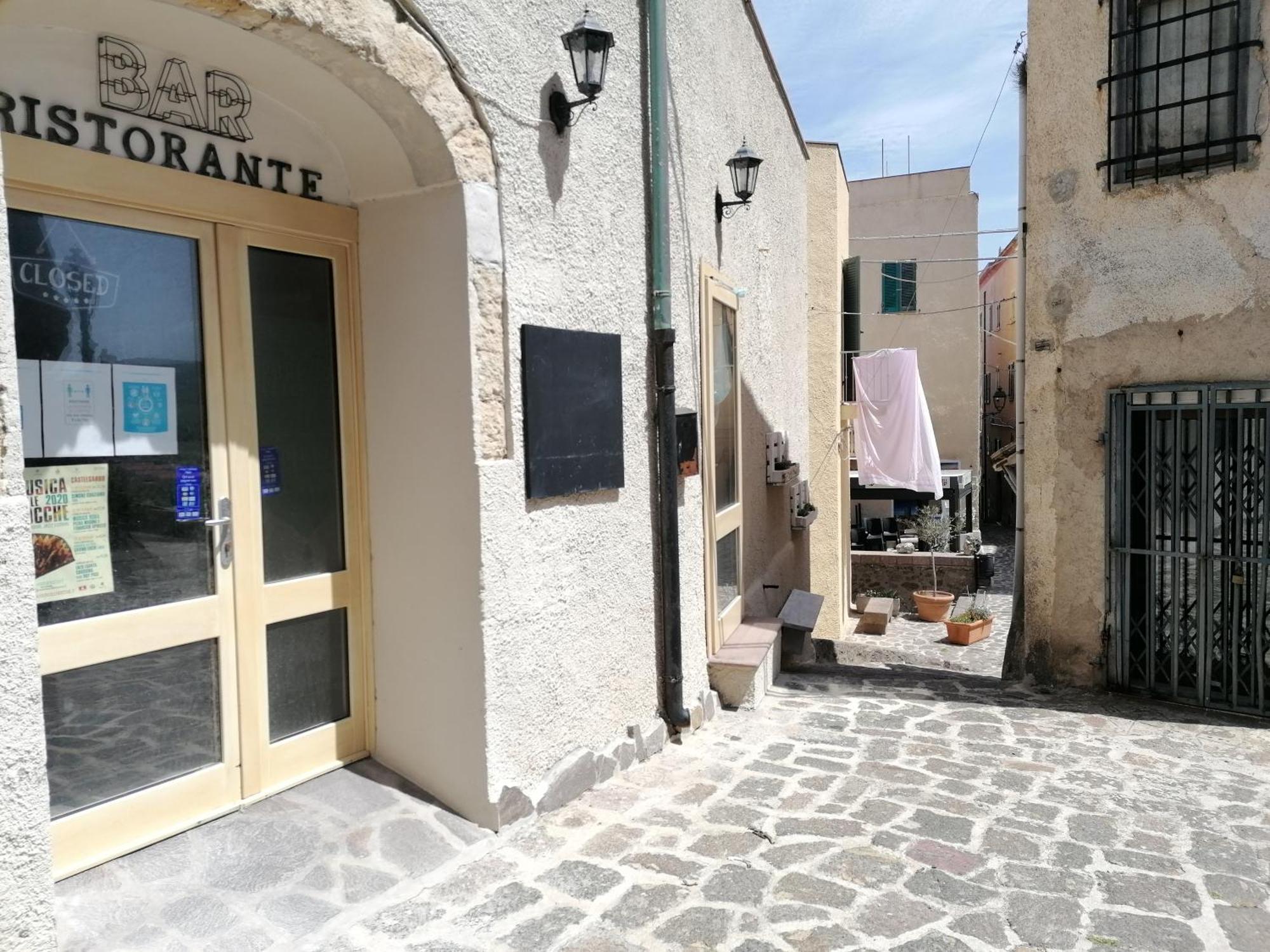 “Cielo E Mare”, Casetta Nel Cuore Del Borgo Antico / “Sky & Sea”, Charming In The Heart Of Old Village Castelsardo Eksteriør billede
