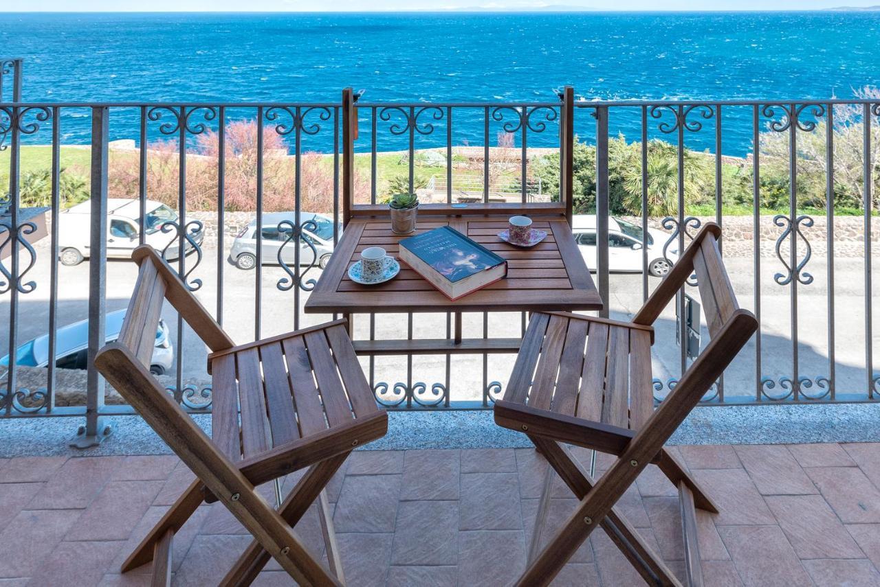 “Cielo E Mare”, Casetta Nel Cuore Del Borgo Antico / “Sky & Sea”, Charming In The Heart Of Old Village Castelsardo Eksteriør billede